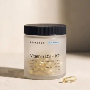 Vitamin D3 + K2 packshot
